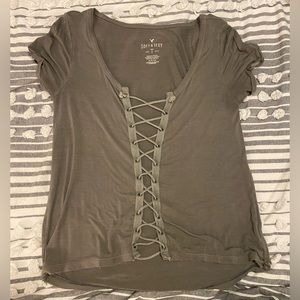 American Eagle soft & sexy gray lace up t shirt size small